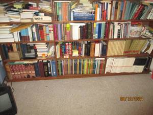 lot 419 image: Bookshelf and its entire contents. ...