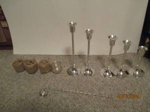 lot 444 image: Candle holder sets