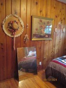 lot 493 image: Floral picture, mirror and wall dec...