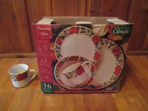 lot 229 image: Gibson 16 piece dinnerware set...