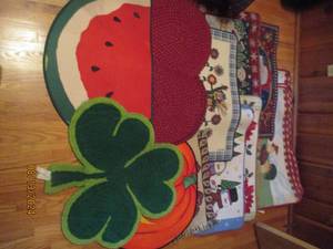 lot 238 image: 14 holiday themed floor mats...