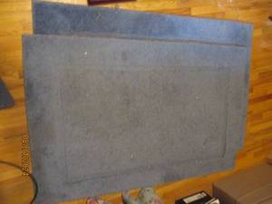 lot 270 image: 3 rugs 2-30 x 46 1-40 x 60...