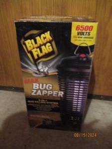 lot 283 image: Bug Zapper new in box...