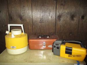 lot 293 image: Toolboxflashlightradio combo, The...