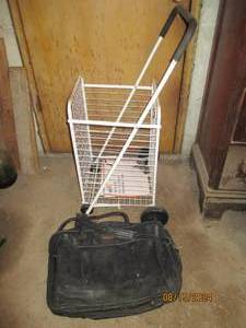 lot 509 image: Utility cart and travel bag...