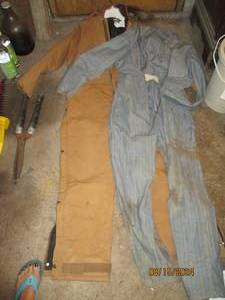 lot 543 image: Polar Key coveralls Size 42 Inseam ...