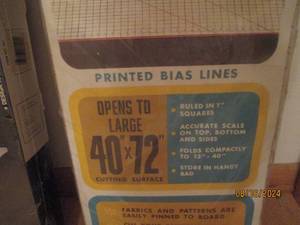 lot 24 image: Stackable flex shelving and pattern...
