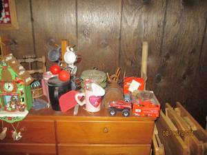 lot 342 image: Vintage Metal candy dish, tree mug ...