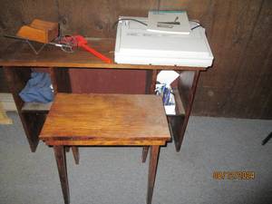 lot 348 image: Vintage Wood open shelf desk approx...