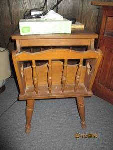 lot 357 image: Vintage Wood dual purpose 2-tier en...