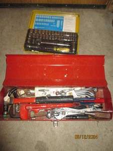 lot 390 image: Socket set an tool box with tools