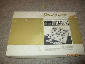 lot 429 image: Gold Crest 35mm slide sorter...