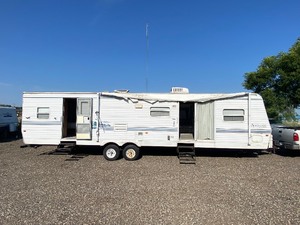 lot 3 image: 2001 Keystone Springdale 31