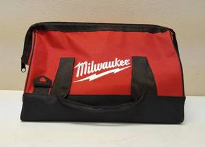 Milwaukee  Milwaukee Contractor Tool Bag - NEW