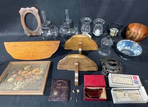 Mixed Lot of Vintage Home Decor Items and Accessories