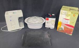 Lot of Kitchen Appliances and Accessories