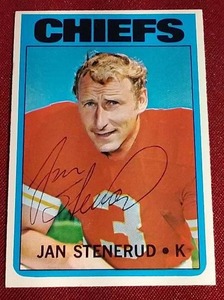 lot 79 image: 1972 Jan Stenerud Autographed Card