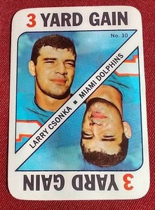 lot 83 image: 1971 Topps Game Larry Csonka Card