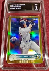 lot 90 image: 2022 Topps Pro Debut Heriberto Hernandez Gold Refractor #d50 - GMA 9