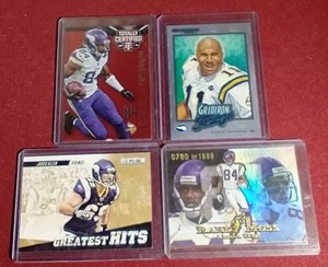 lot 98 image: (4) Numbered Vikings Cards