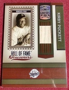 lot 113 image: 2009 Donruss Kirby Puckett Game-Used Bat Card