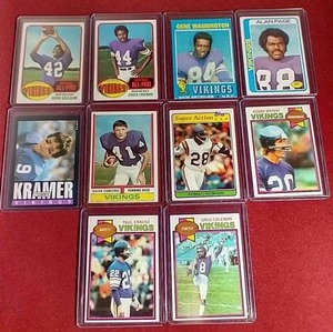 lot 137 image: (10) Vintage Vikings Cards - All-Time Greats