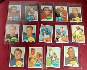 lot 154 image: (14) 1960 Topps Football Cards