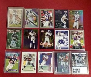 lot 159 image: (15) Randy Moss Cards