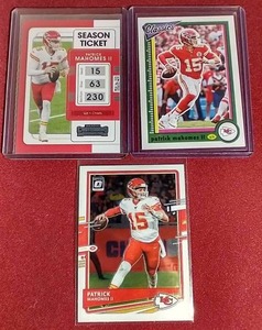 lot 164 image: (3) Patrick Mahomes Cards