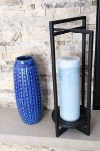 lot 7 image: Interior DecorCandle Metal Art, Ceramic Vessel, Blue Glass Jar Vase