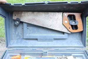 lot 95 image: Garage Shop ToolsToolbox and Contents