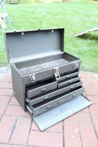 lot 96 image: Garage Shop ToolsSteel Toolbox