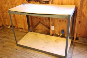 lot 78 image: Storage Shelf Metal Wood Work Bench