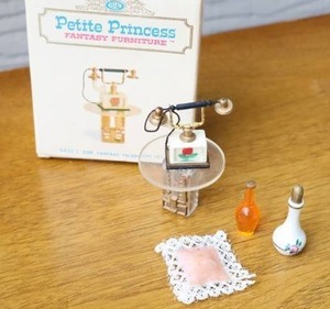 lot 151E image: (6) Vintage 1960s Petite Princess Fantasy Dollhouse Furniture By Ideal Tea Cart, Lamp, Coffee Table, Plant, End Table, Telephone Etc.