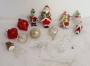 lot 232 image: Holiday DeCor Christmas Ornaments
