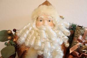 lot 247 image: Holiday DeCor Father Christmas Santa Gold Copper Tones