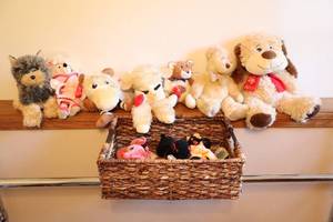 lot 253 image: Basket Full of Stuffed Animals
