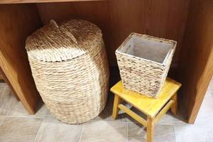 lot 273 image: Home DeCor Wicker Baskets Etc