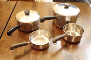 lot 320 image: Revere-Ware Copper Clad Stainless Steel Cookware