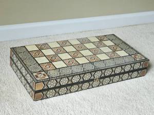 lot 11 image: Ornate Turkish Inlay Backgammon Set