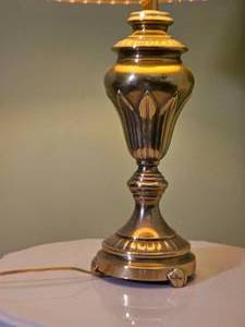 lot 54 image: Handsome Footed Urn Table Lamp Polished Brass