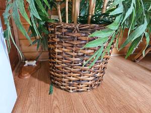lot 27 image: Eight Foot Faux Bamboo