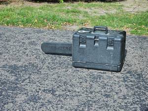 lot 111 image: Homelite 33 cc Chainsaw