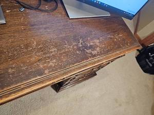 lot 62 image: Antique R-Way Heritage Double Pedestal Desk