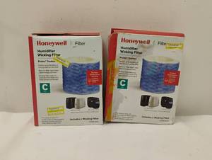 lot 16 image: 2 NEW HONEYWELL HUMIDIFIER WICKING FILTER