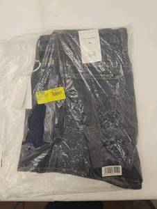 lot 50 image: NEW FREE ASSEMBLY JEAN SHORTS SIZE 14