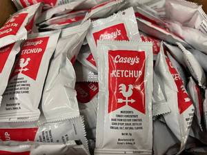 CT 1 - Caseys Ketchup 600-count 9g Foil Pouches