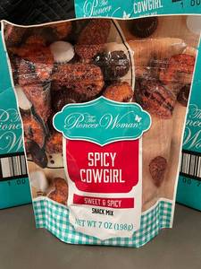 The Pioneer Woman Spicy Cowgirl Snack Mix - 8 Packs