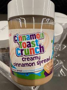 HI 4 - Lot of 6 Cinnamon Toast Crunch Creamy Cinnamon Spread (Glaze)