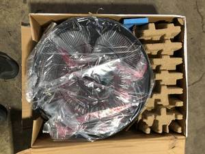 18 in. Outdoor 2-in-1 Misting Fan Customer Returns See Pictures